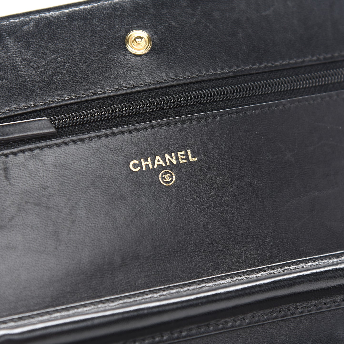Lambskin Quilted Wallet On Chain WOC Black