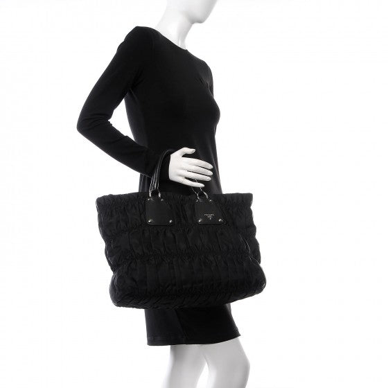 Tessuto Nylon Gaufre Tote Black