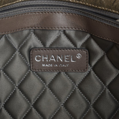Chanel Distressed Lambskin Le Marais Ligne Flap Gold 7 of 10