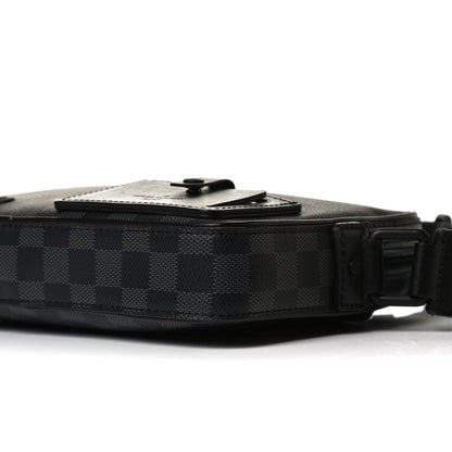 Louis Vuitton Damier Graphite Alpha Messenger Bag 6 of 14