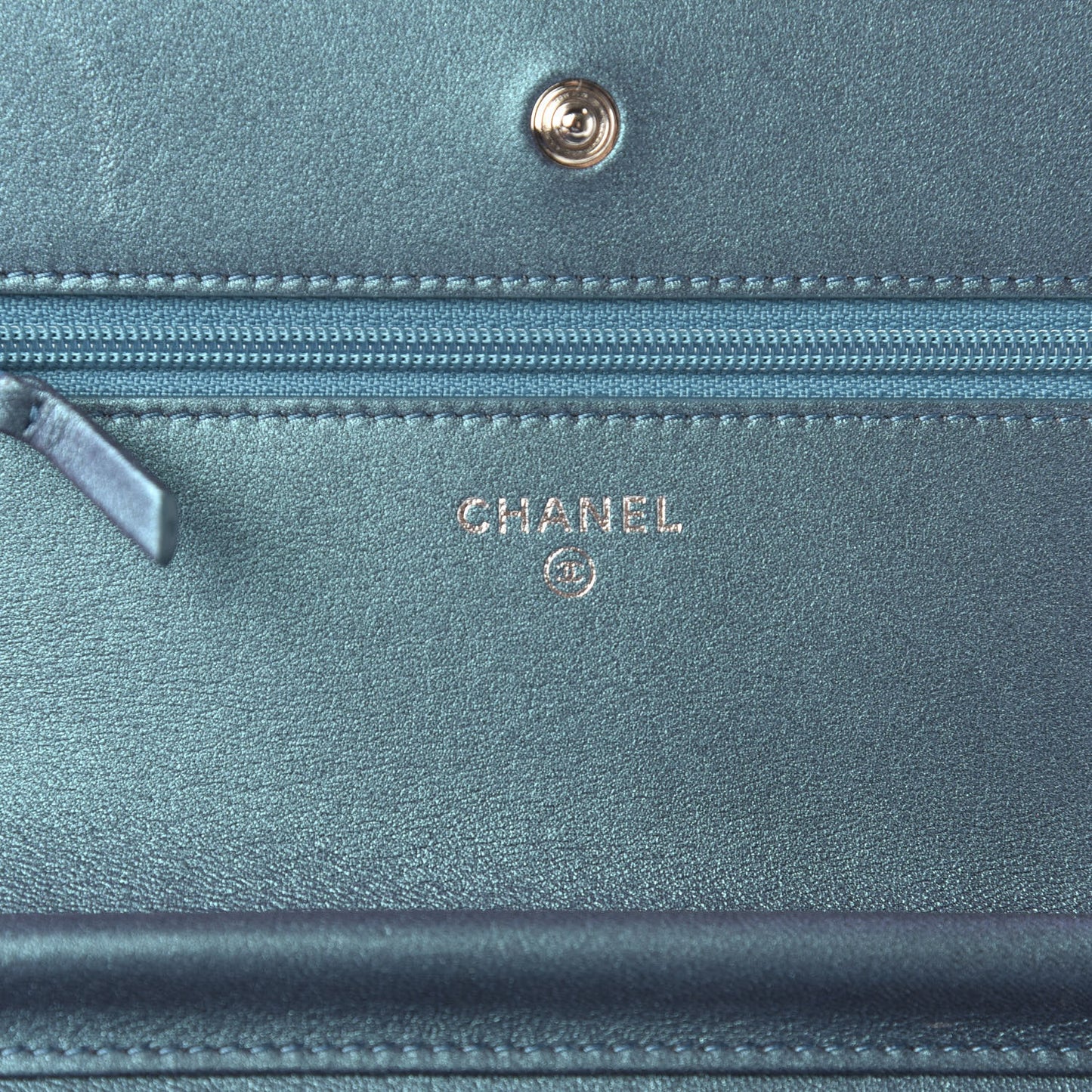 Metallic Lambskin Wallet On Chain WOC Turquoise