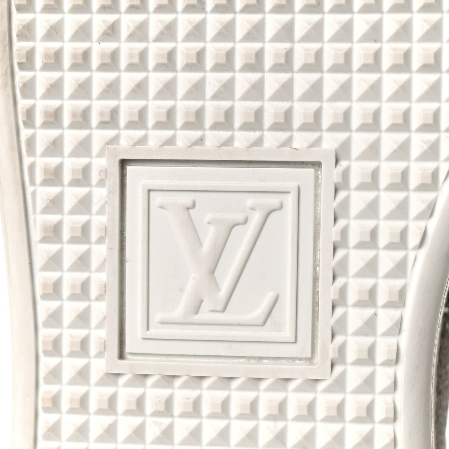 Patent Monogram Frontrow Sneakers 37.5