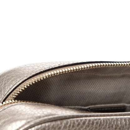 Gucci Metallic Pebbled Calfskin Small Soho Disco Bag Golden Beige 11 of 14
