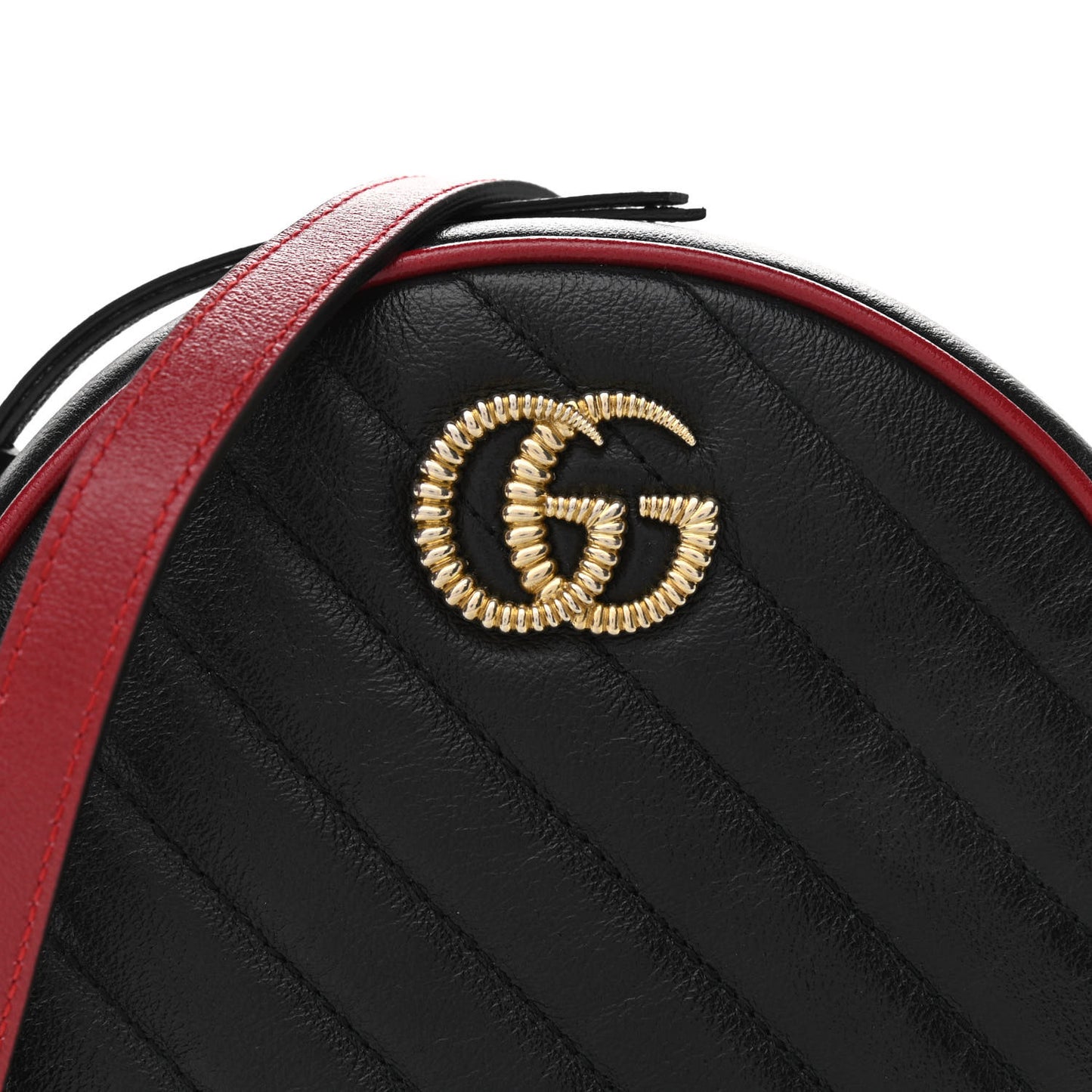 Vintage Effect Calfskin Matelasse Diagonal Mini Torchon GG Marmont Round Shoulder Bag Black Romantic Cherry