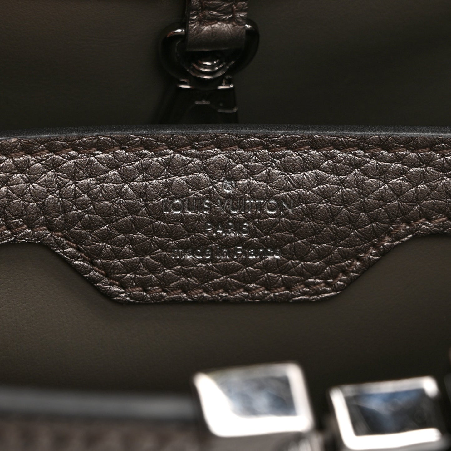 Metallic Calfskin Capucines BB Etain