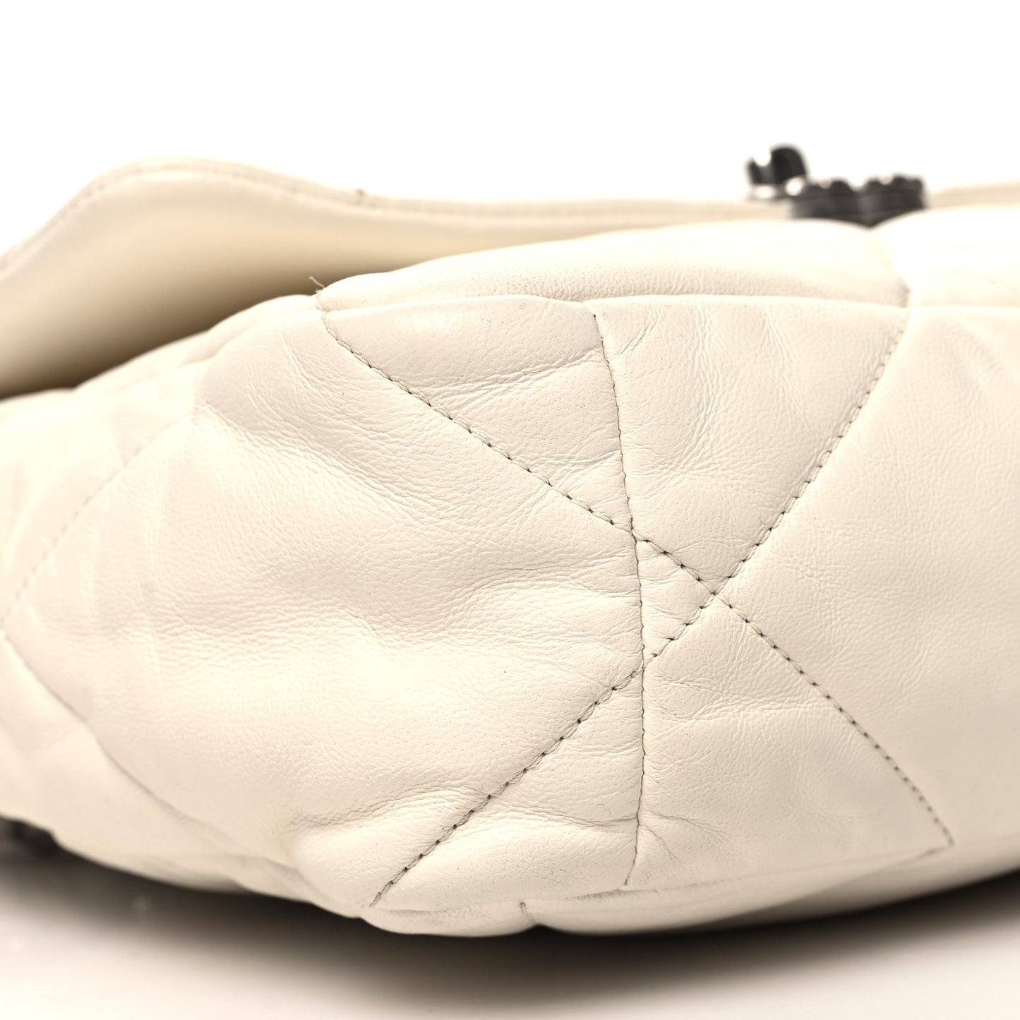 Goatskin Quilted Large 19 Flap White