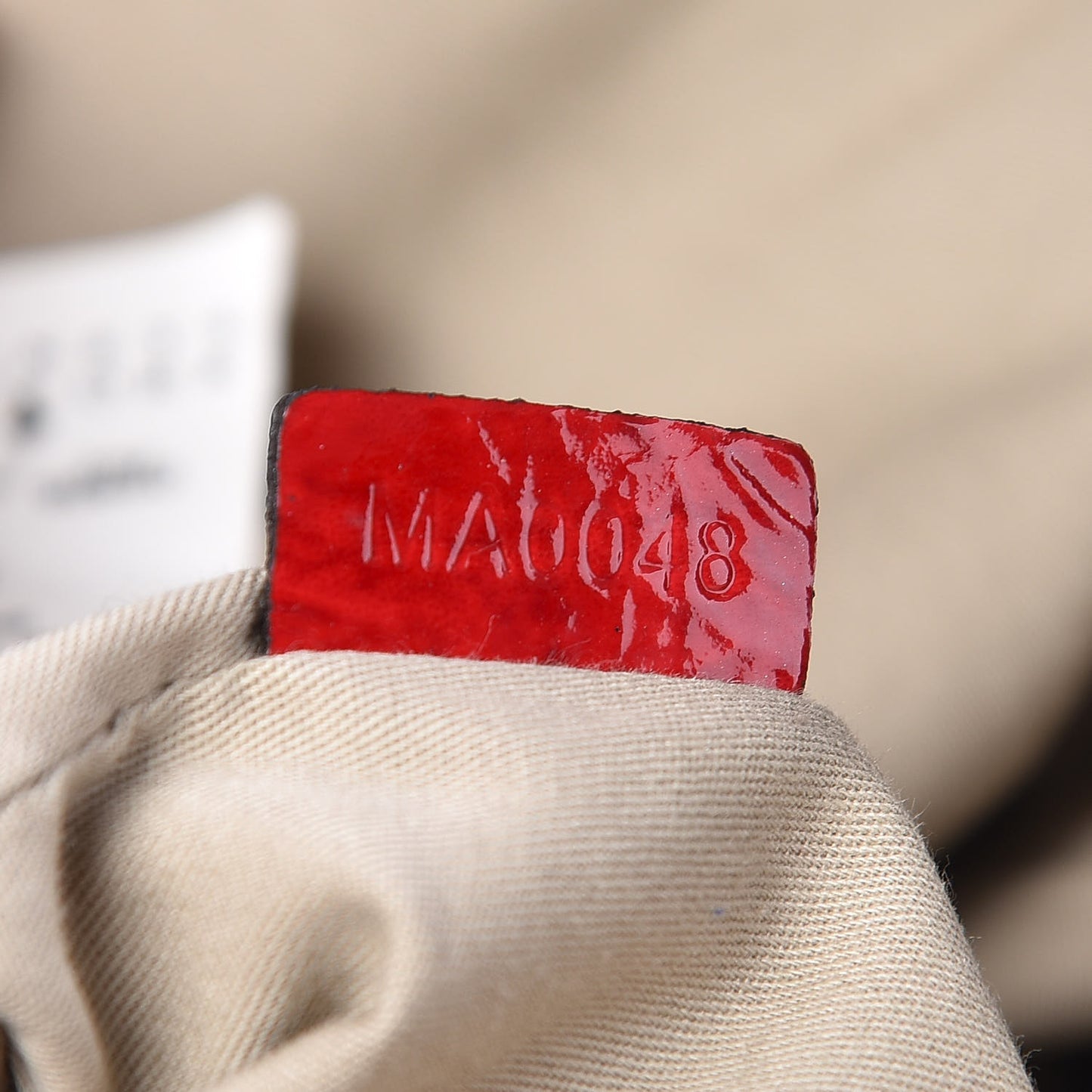 Crinkled Patent Calfskin Medium Nightingale Red