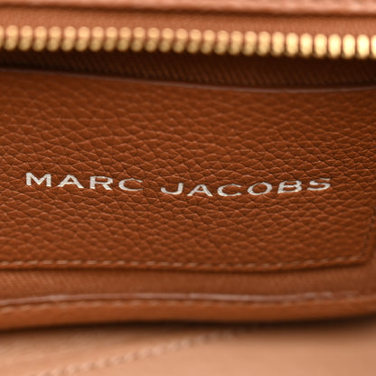 Marc Jacobs Grained Calfskin Small The Tote Bag Argan Oil 5 of 9