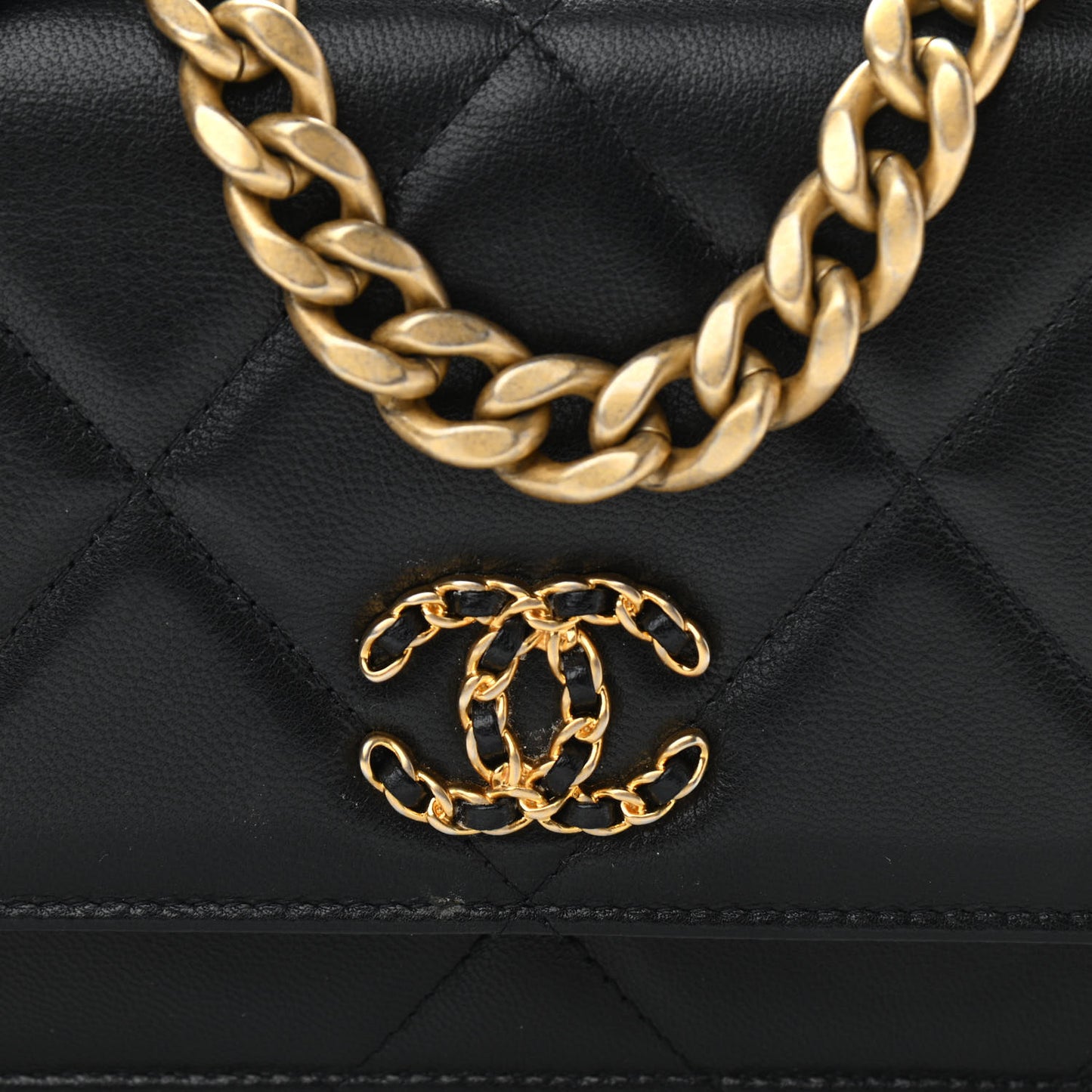 Lambskin Quilted Chanel 19 Wallet On Chain WOC Black