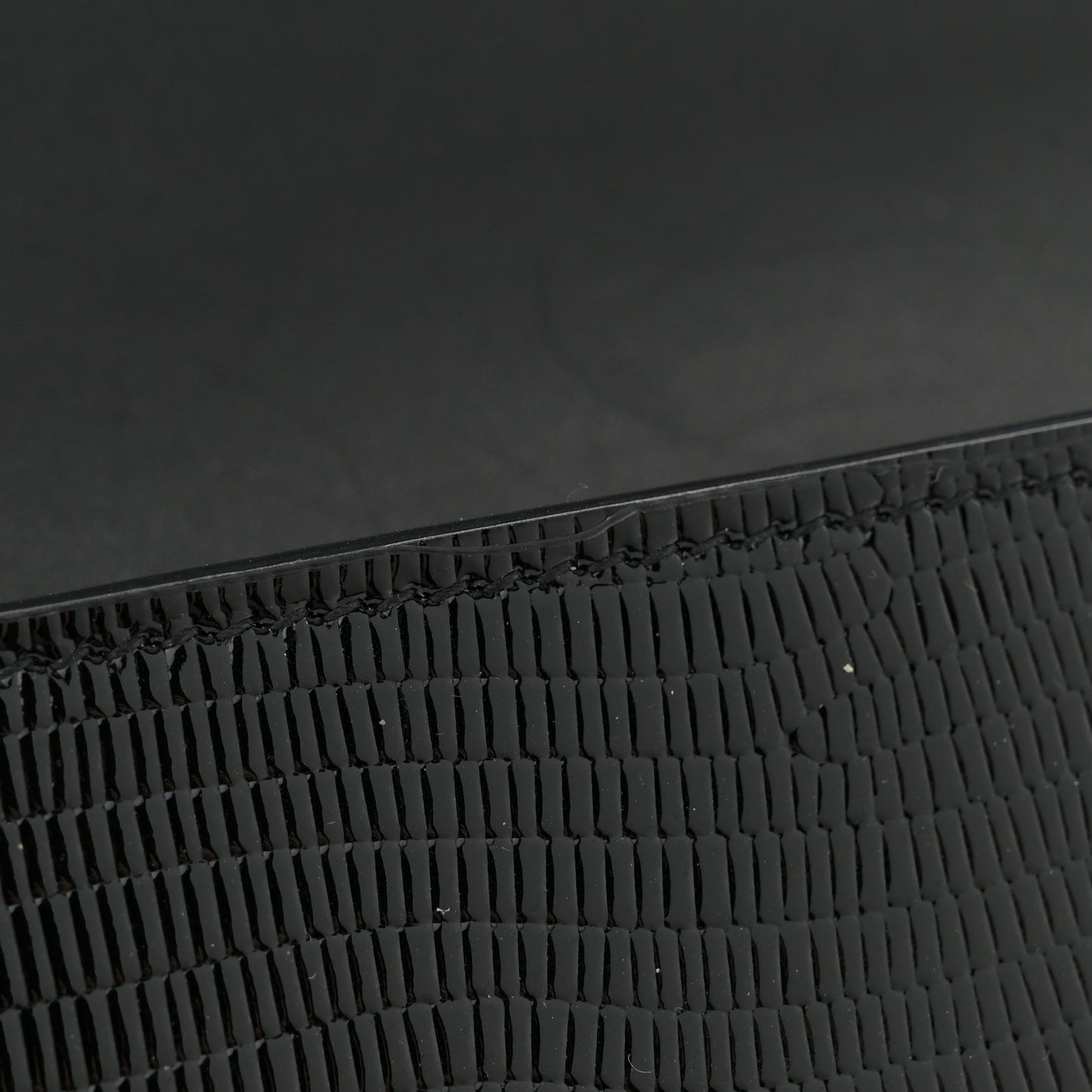 Calfskin Lizard Embossed Monogram Cassandra Chain Wallet Black