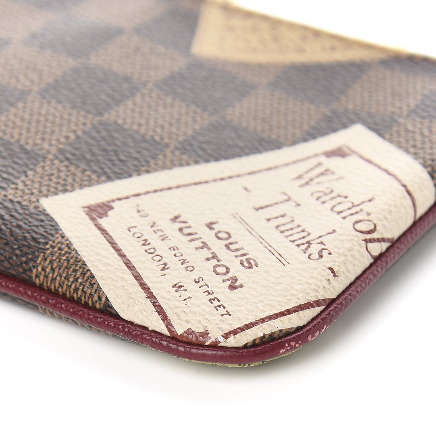 Damier Ebene Trunks Labels Pochette Milla MM