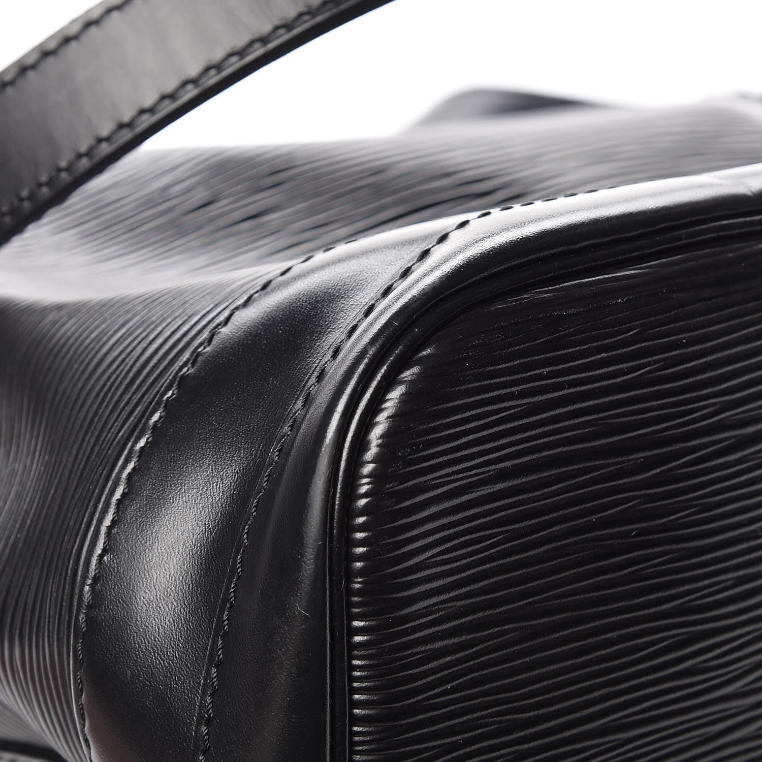Louis Vuitton Epi Noe Black 8 of 14