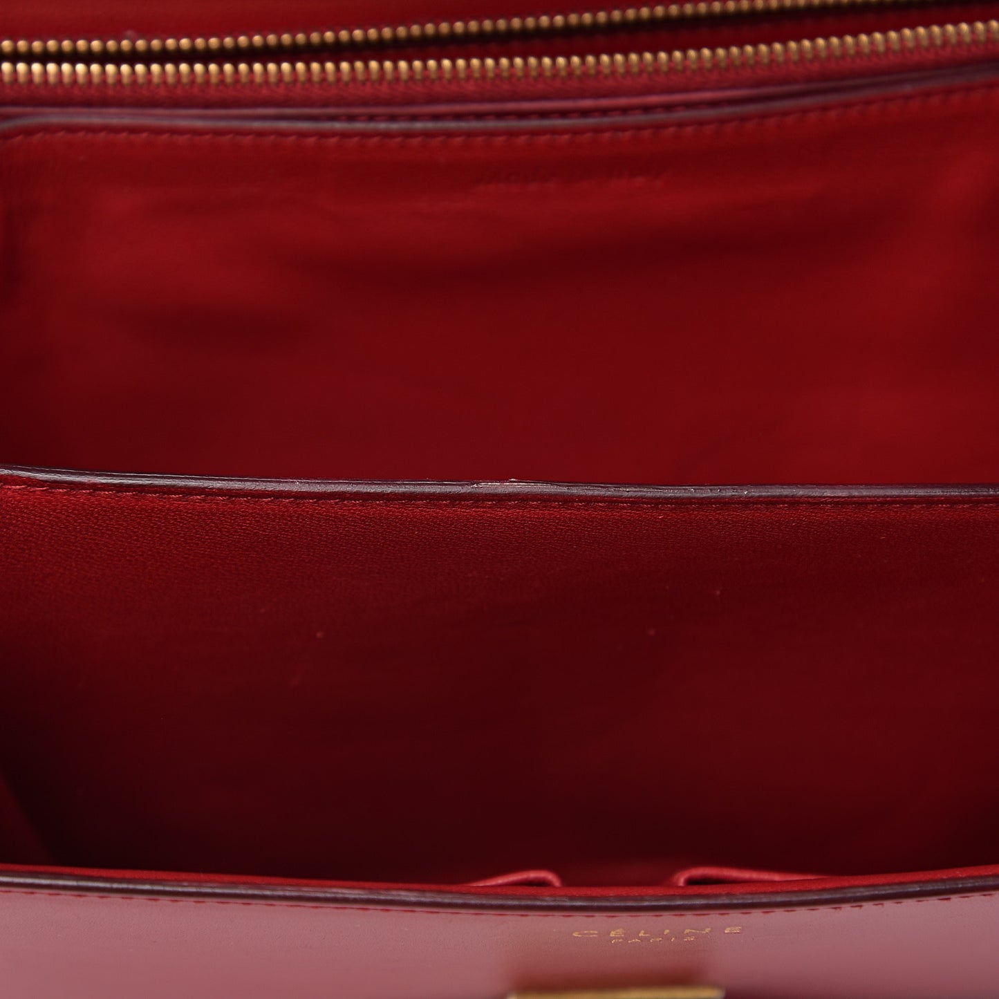 Box Calfskin Medium Classic Box Flap Bag Red