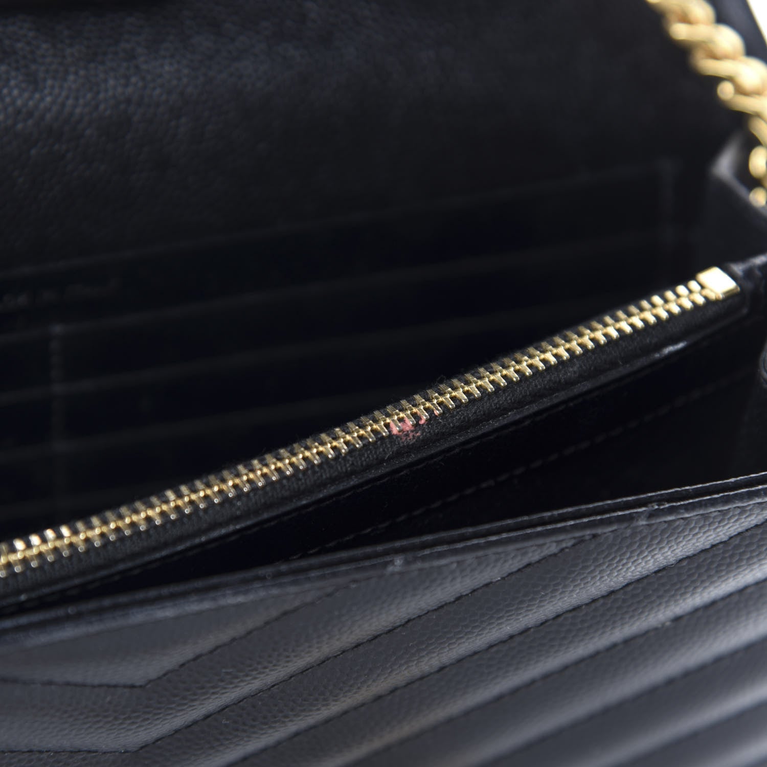 Saint Laurent Grain De Poudre Matelasse Chevron Monogram Chain Wallet Black 10 of 12