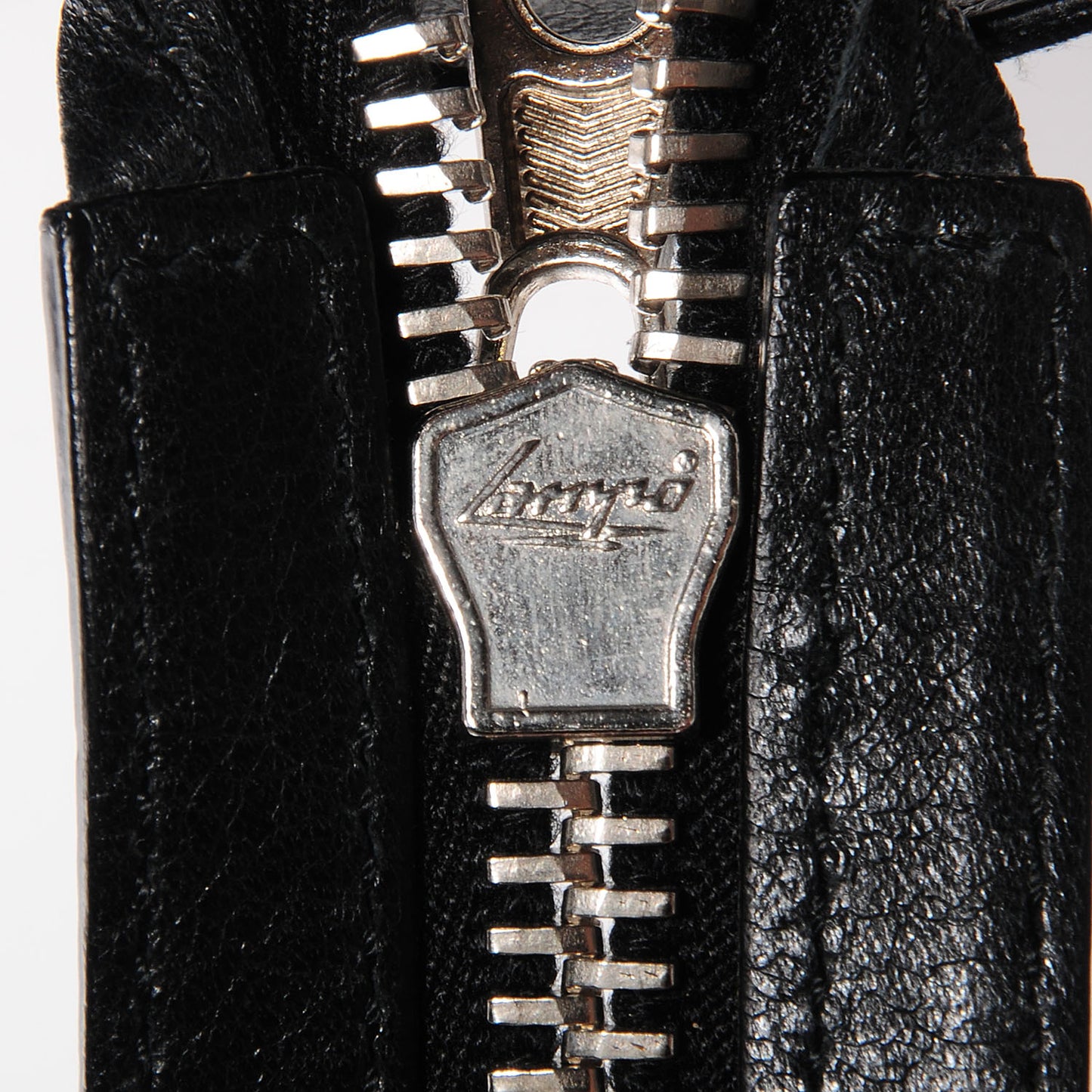 Agneau Giant 21 Silver Hardware City Black