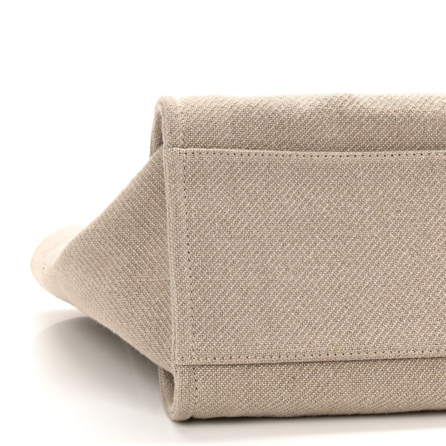 Mixed Fibers Medium Deauville Tote Beige Black