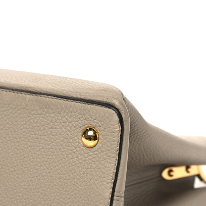 Louis Vuitton Taurillon Capucines MM Galet 9 of 10