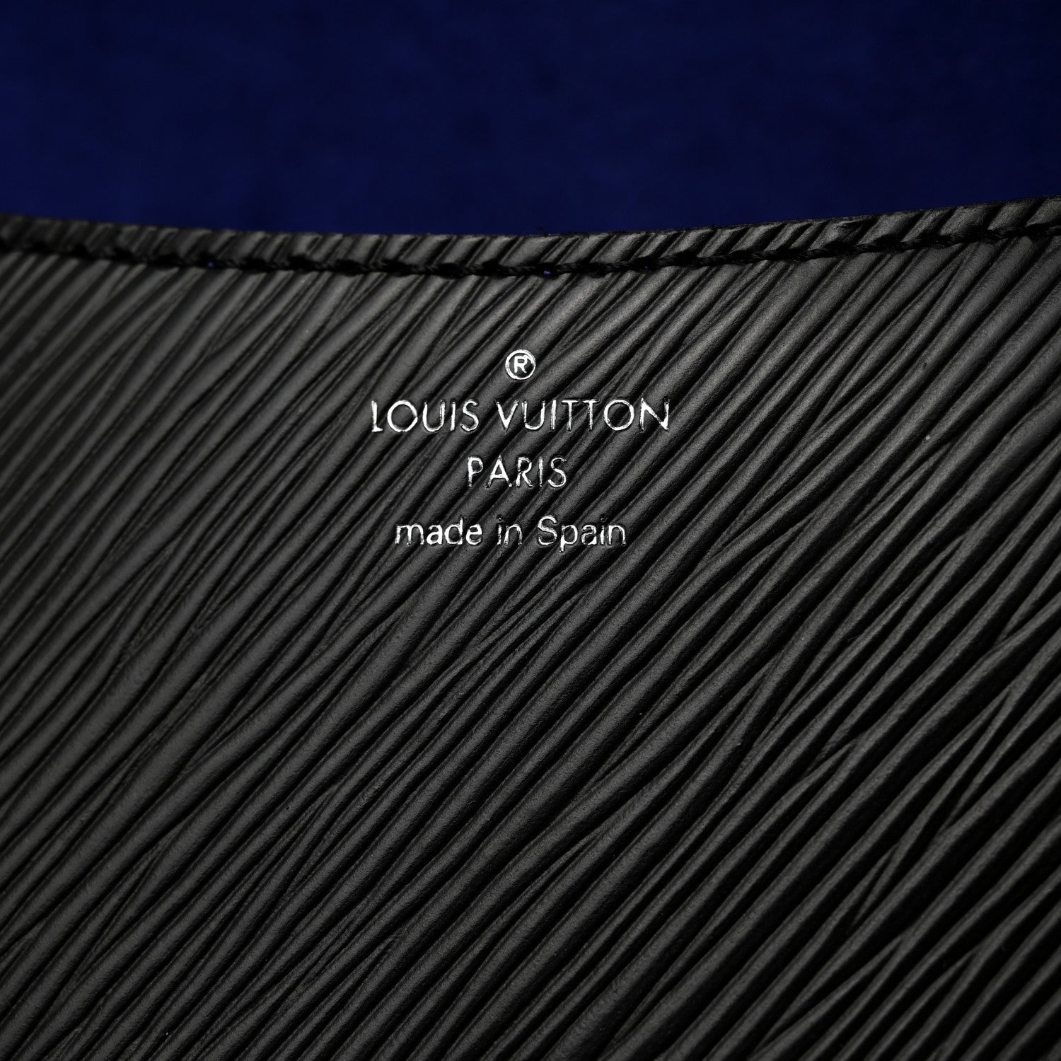 Louis Vuitton Epi Buci Crossbody Black 6 of 9