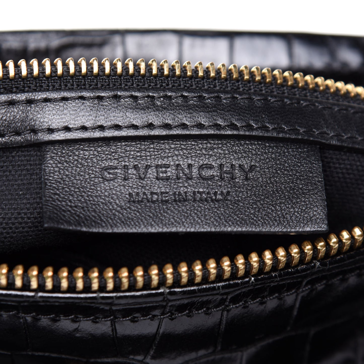 Calfskin Crocodile Embossed Small Pandora Black