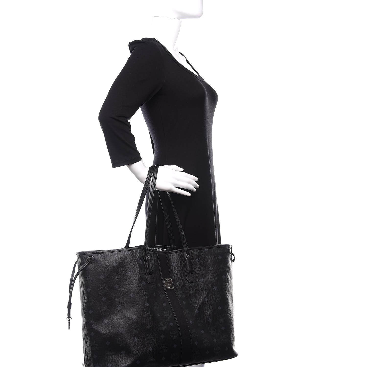 MCM Visetos Large Liz Reversible Shopper Tote Black 3 of 16