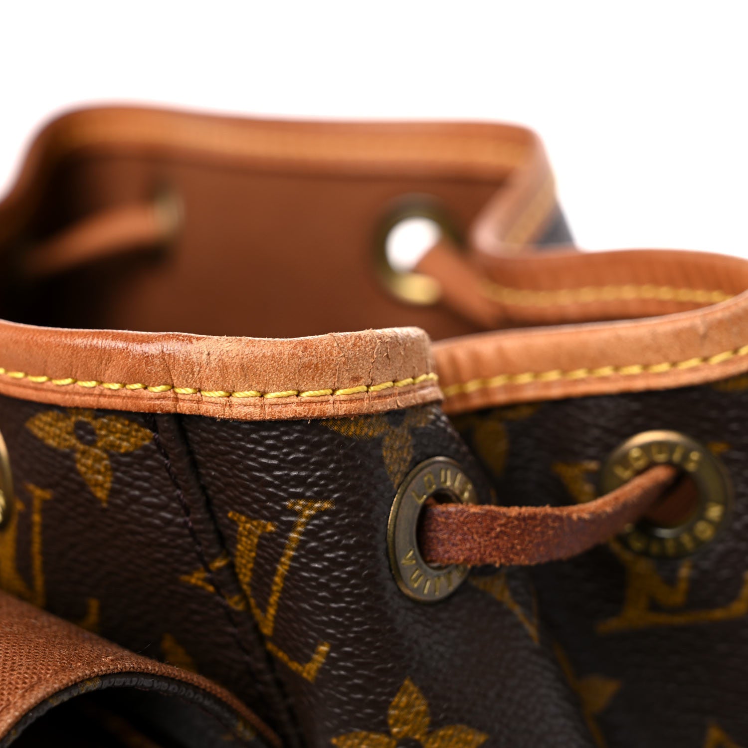Louis Vuitton Monogram Montsouris MM Backpack 19 of 27