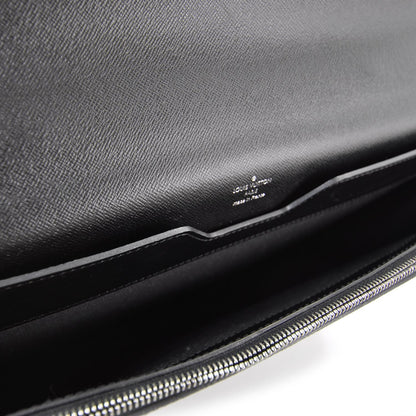 Louis Vuitton Taiga Robusto 1 Compartment Briefcase 6 of 9