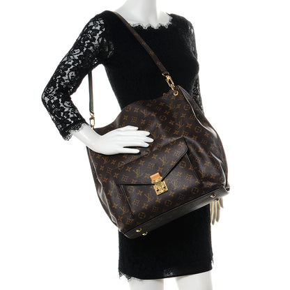 Louis Vuitton Monogram Metis 2 of 7