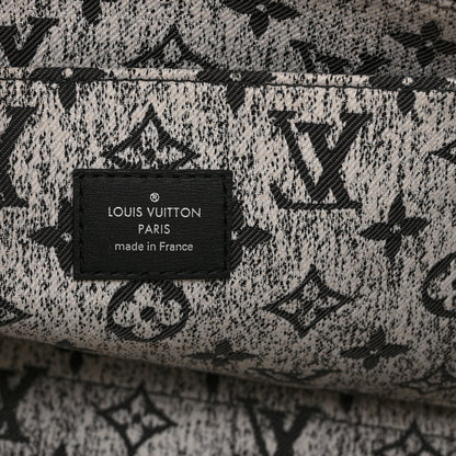 Louis Vuitton Monogram Jacquard Denim Onthego MM Black 6 of 9