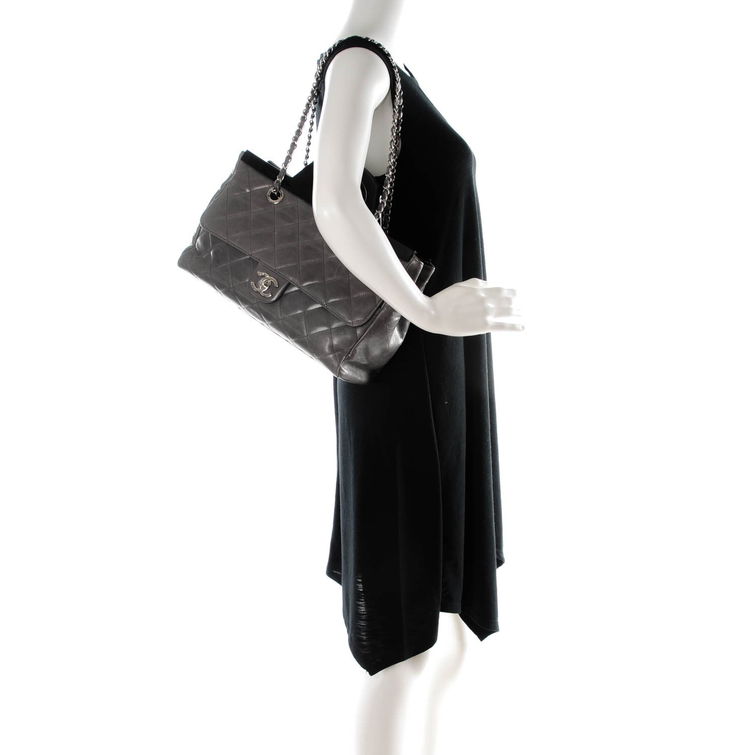 Chanel Glazed Calfskin Quilted Small CC Delivery Tote Grey 2 of 8