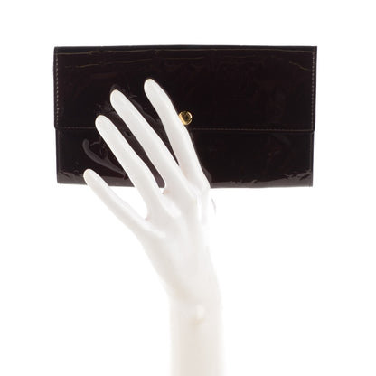 Louis Vuitton Vernis Sarah Wallet Amarante 2 of 8