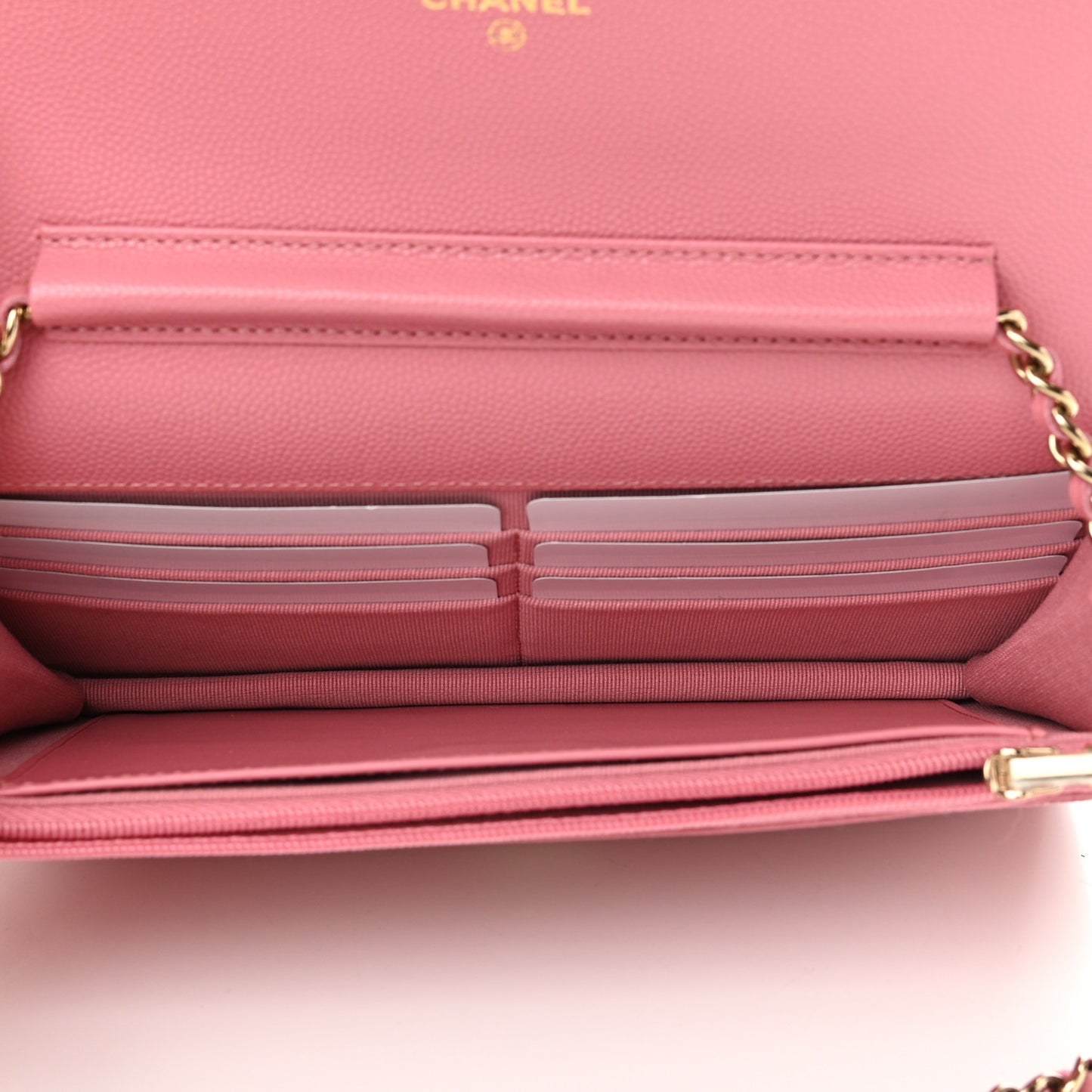 Caviar Quilted Wallet On Chain WOC Dark Pink