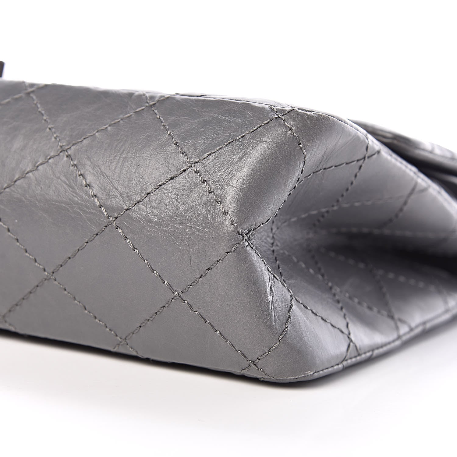Chanel Aged Calfskin Quilted 2.55 Reissue 226 Flap Grey 11 of 20