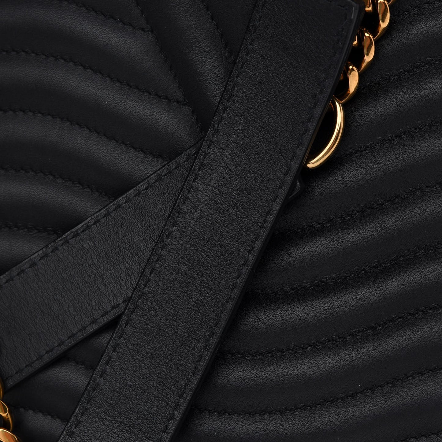 Calfskin New Wave Chain Tote Black