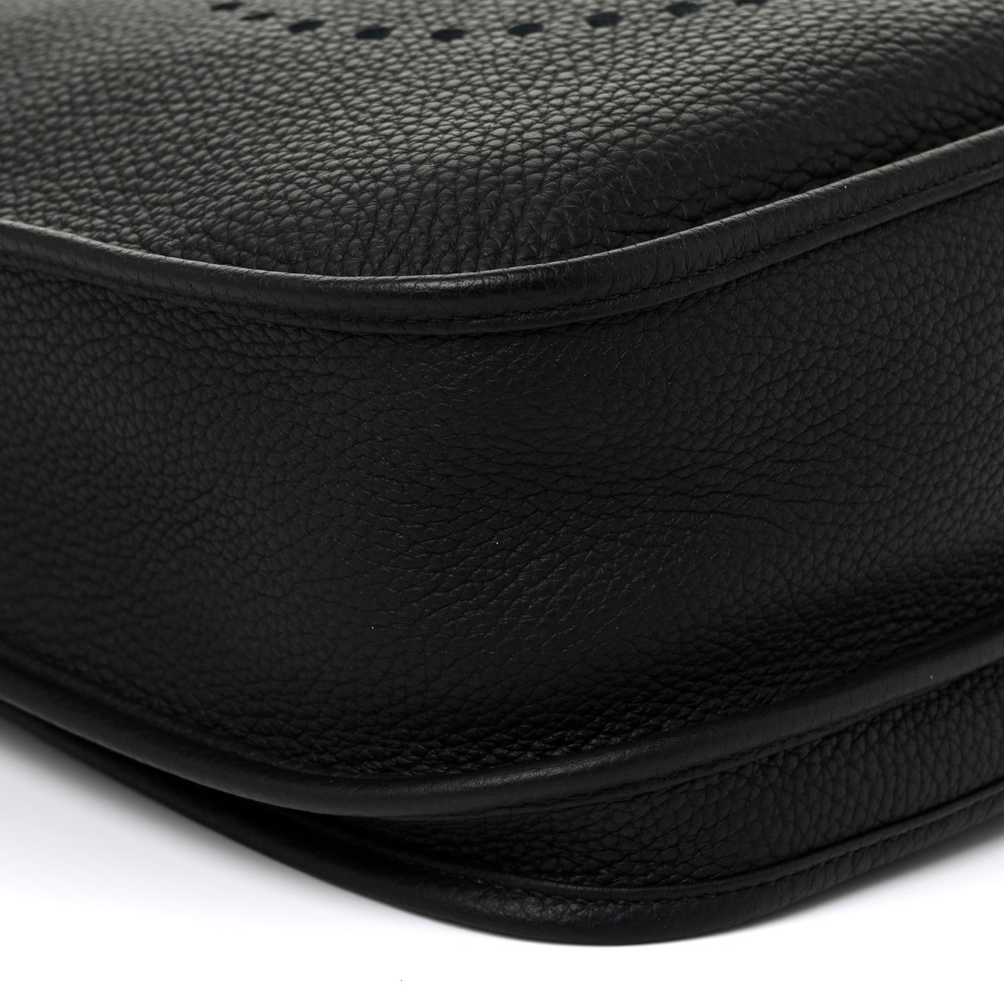 Taurillon Clemence Evelyne III GM Black