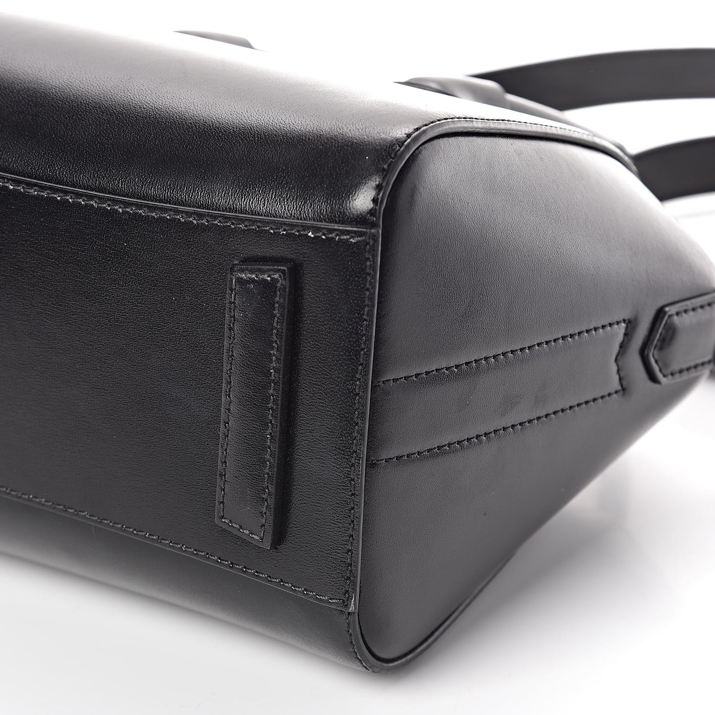 Shiny Lord Calfskin Mini Antigona Black