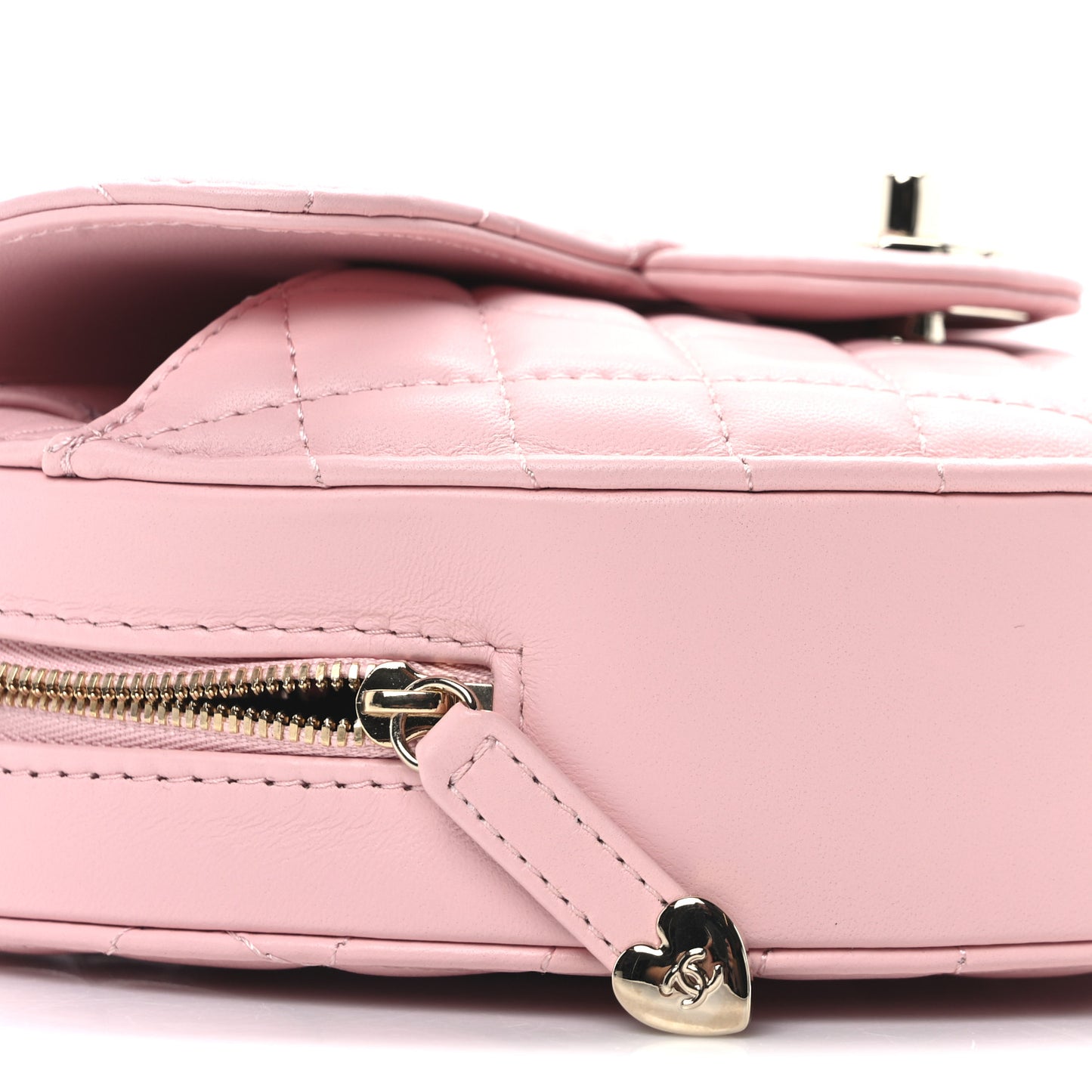 Lambskin Quilted Large CC In Love Heart Bag Light Pink