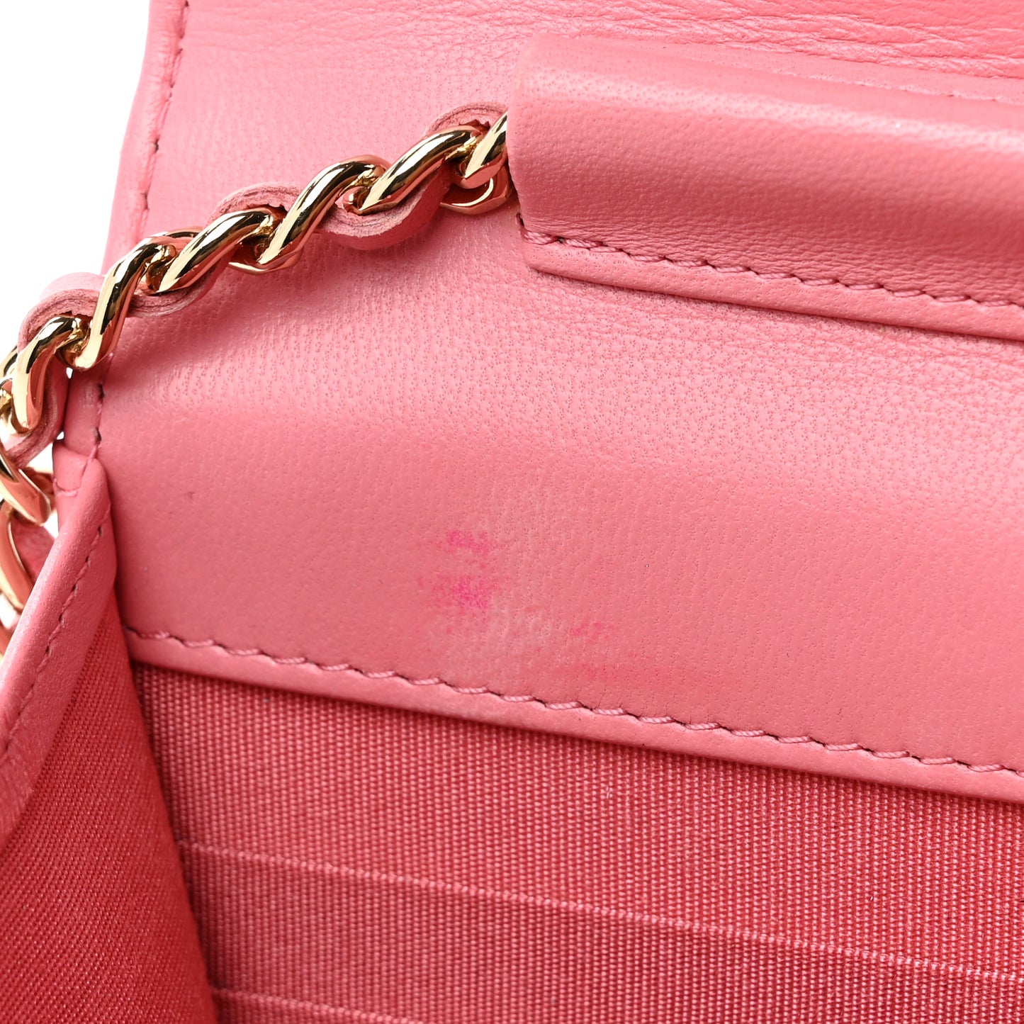 Lambskin Quilted Chain Handle Round Wallet On Chain WOC Pink