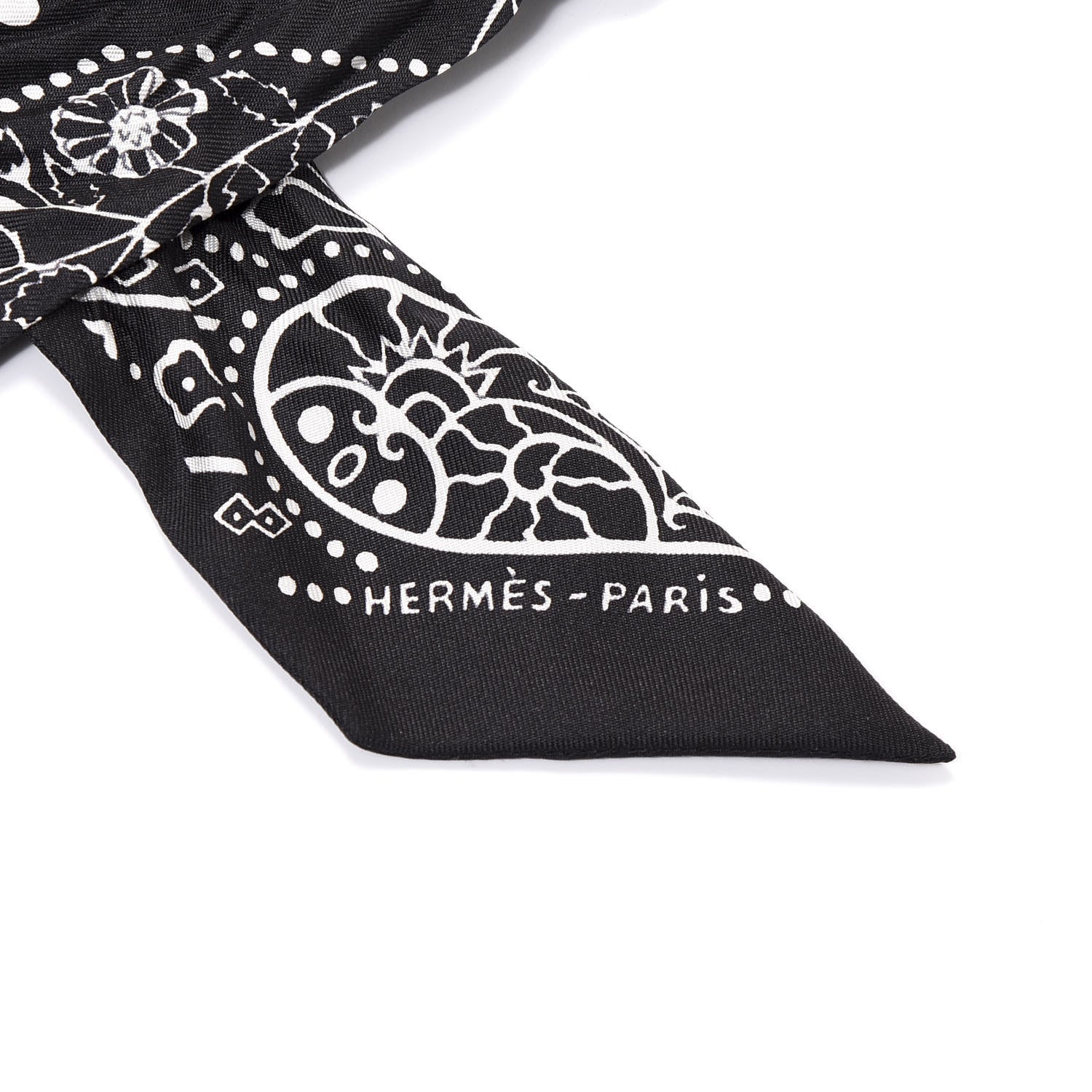 Hermes Silk Entre Ciel Et Mer Twilly Black White 2 of 3