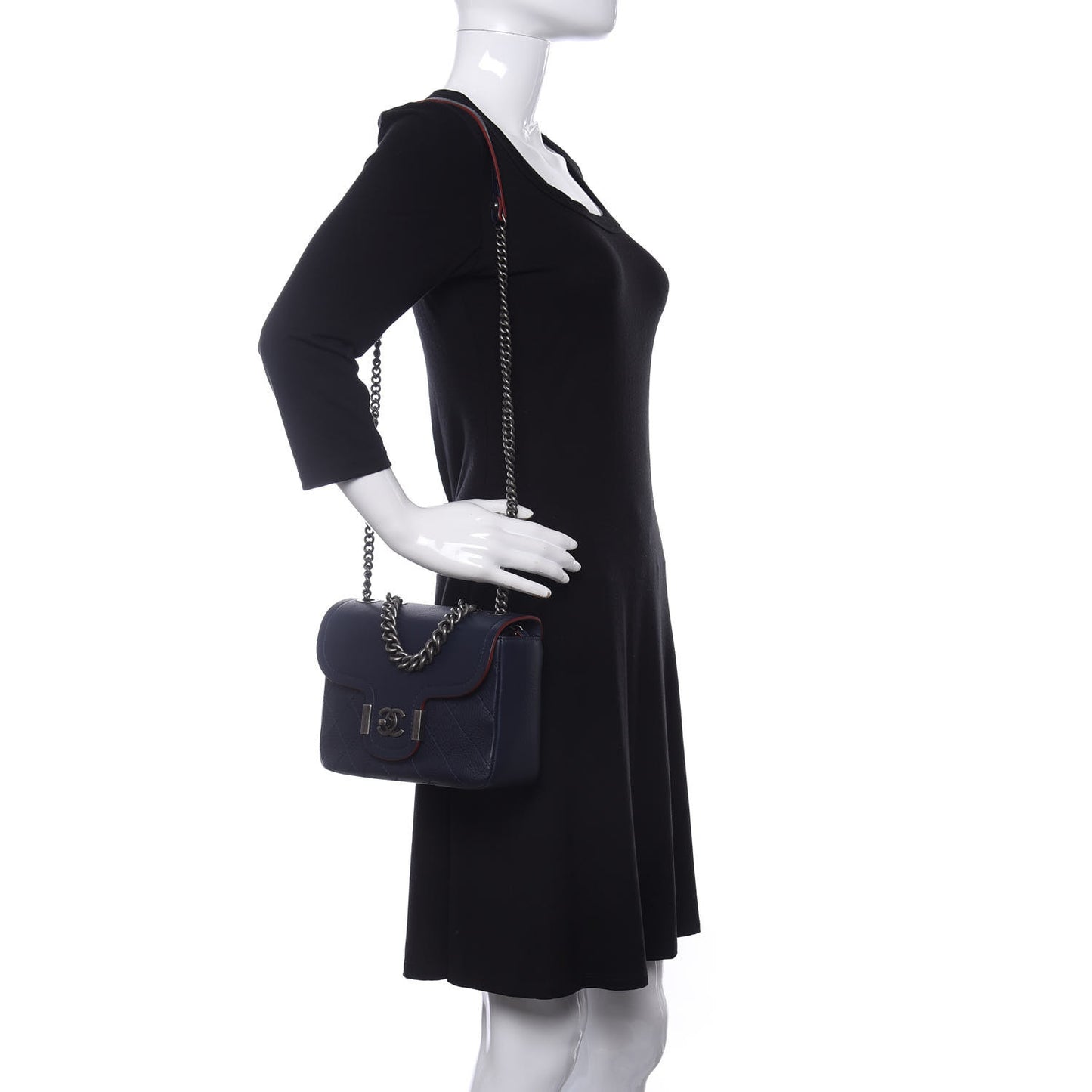 Grained Calfskin Archi Chic Flap Navy