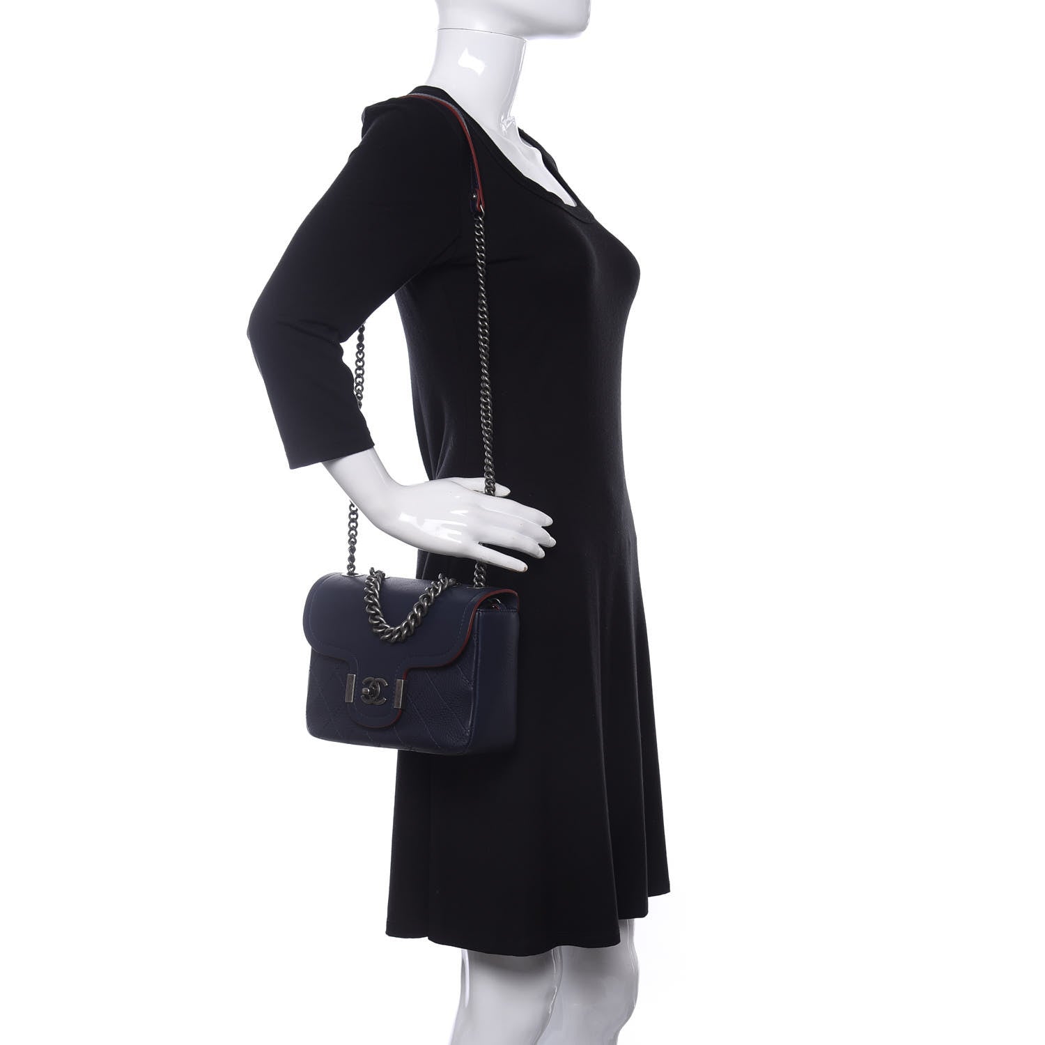 Chanel Grained Calfskin Archi Chic Flap Navy 2 of 10