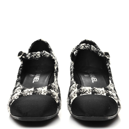 Chanel Tweed Grosgrain Cap Toe Mary Jane Mid Heel Strap Pumps 39.5 White Black 2 of 8