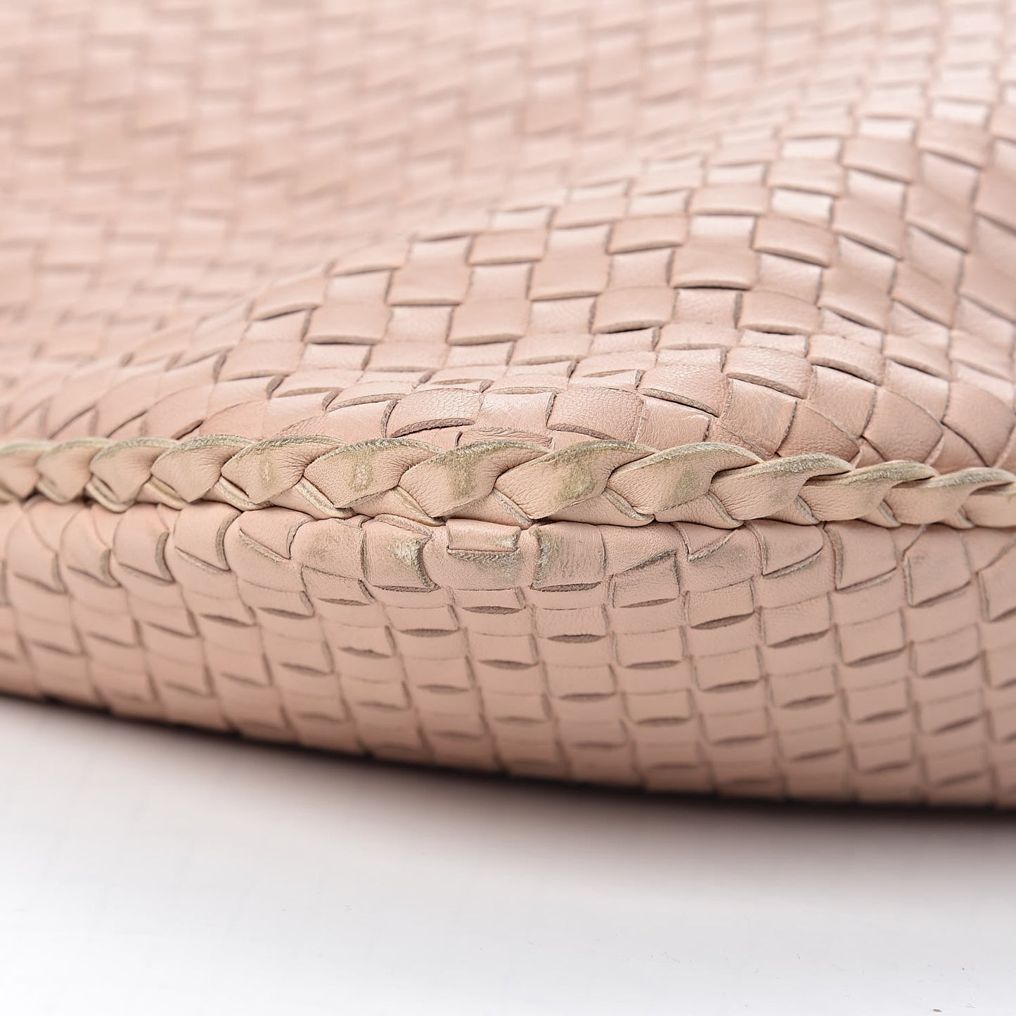 Nappa Intrecciato Maxi Veneta Hobo Lotus