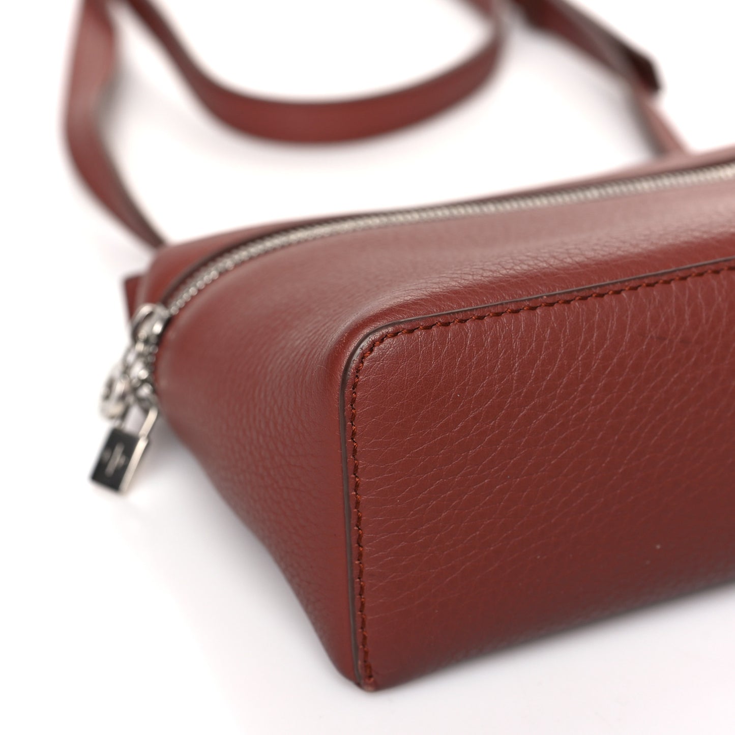 Grained Calfskin L19 Extra Pocket Pouch Kummel