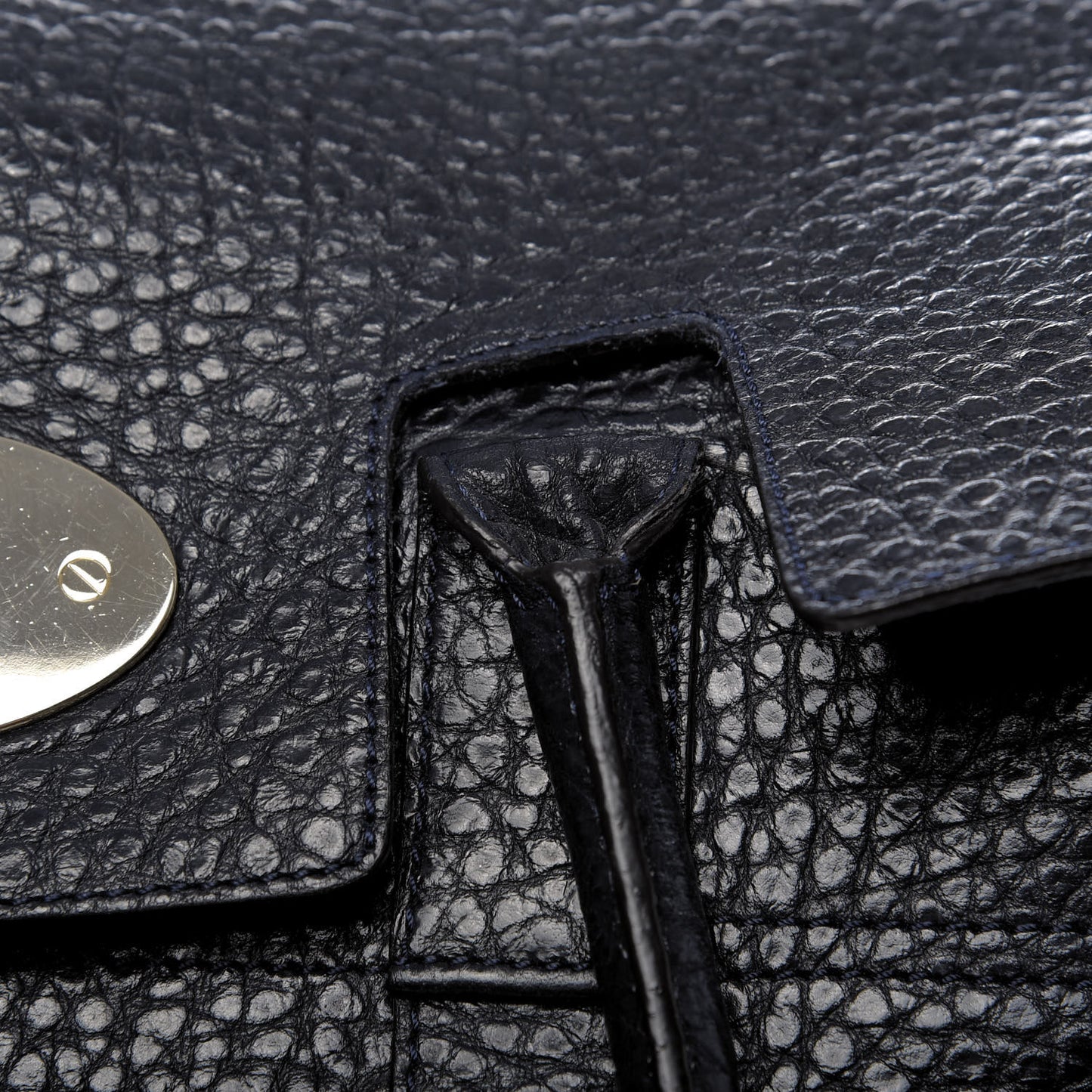 Large Grain Nappa Bayswater Navy