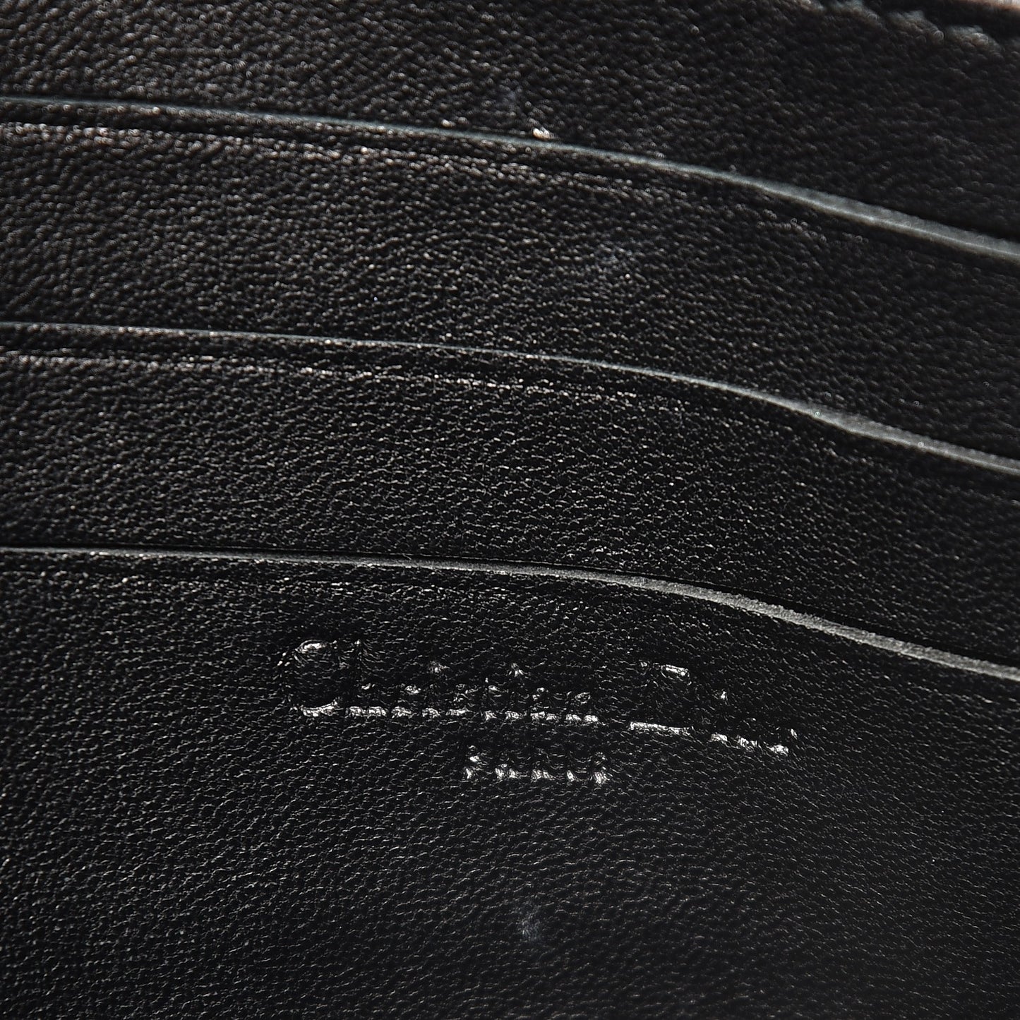 Lambskin Cannage New Lock Pouch Black
