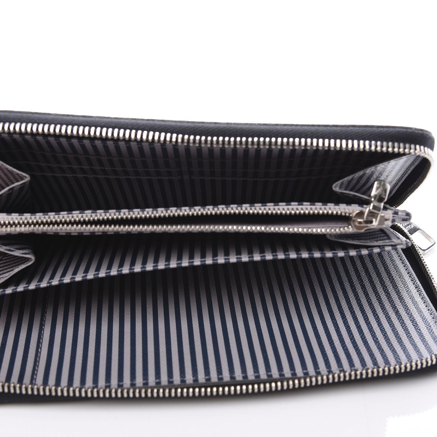 Damier Graphite Trunks and Locks Zippy Organizer Wallet