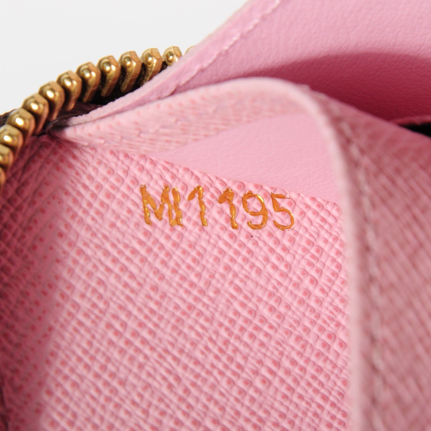 Louis Vuitton Monogram Maui V Zippy Wallet Rose Ballerine 7 of 7