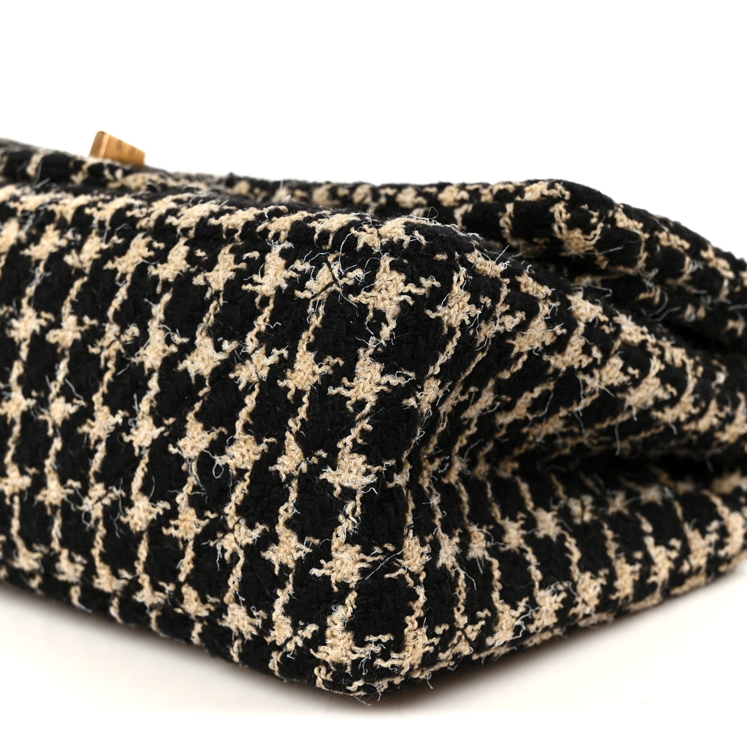 Chanel Fantasy Tweed 2.55 Reissue 225 Flap Black White 1914650