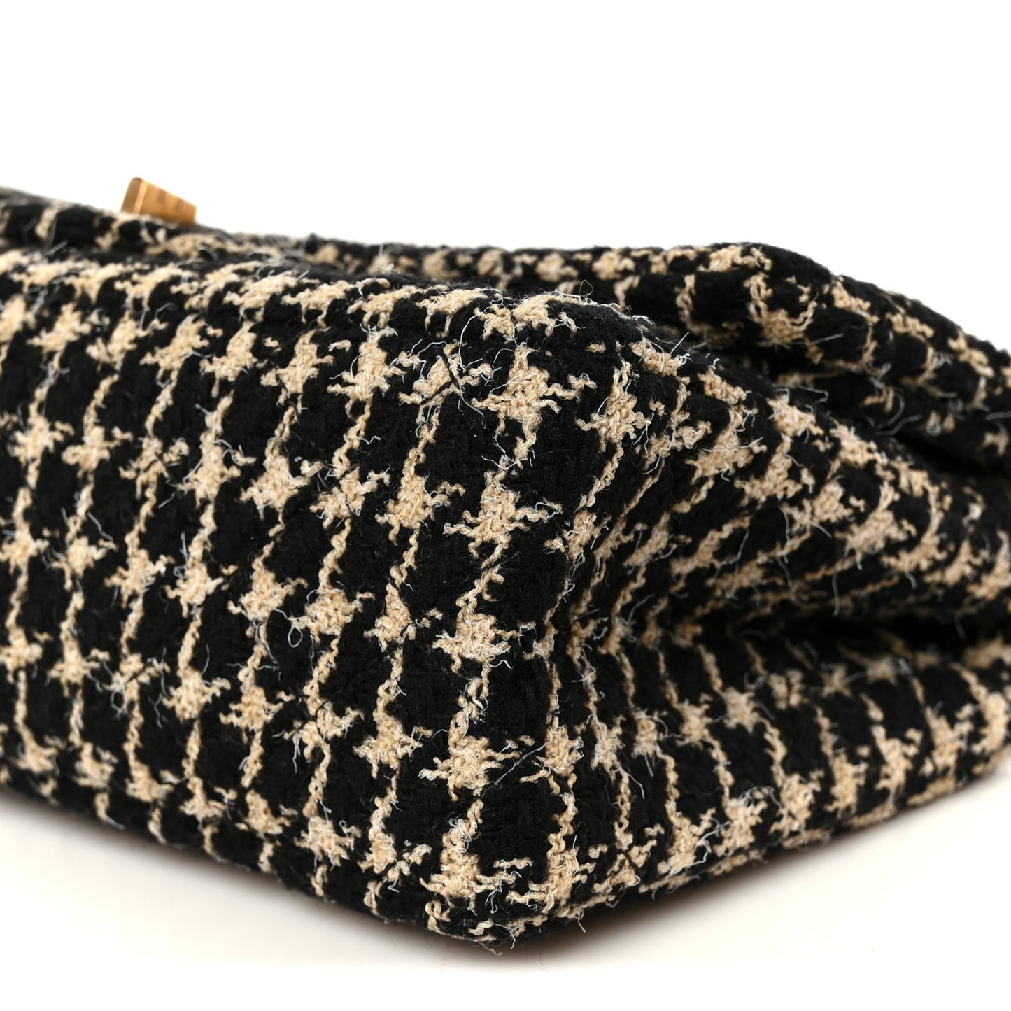 Fantasy Tweed 2.55 Reissue 225 Flap Black White