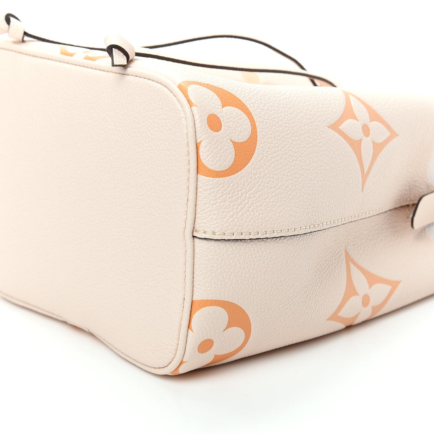 Empreinte Monogram Giant By The Pool Neonoe BB Cream Saffron